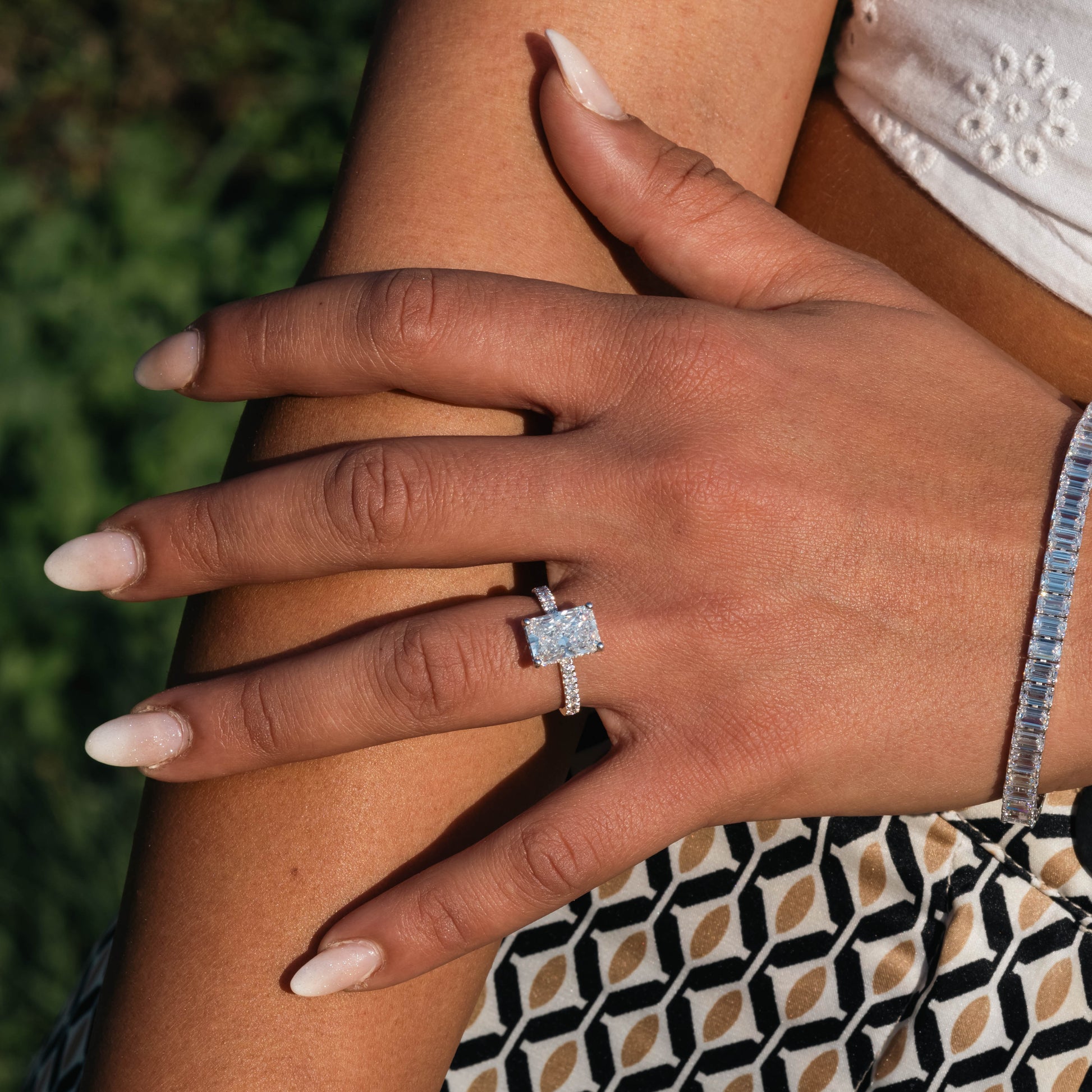 1.80 Ct Lab Grown Radiant Cut Pavé Diamond Engagement Ring - Helodia Jewelry