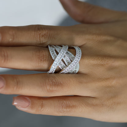 3.80 Ct Royal Natural Baguette Diamond Ring - Helodia Jewelry