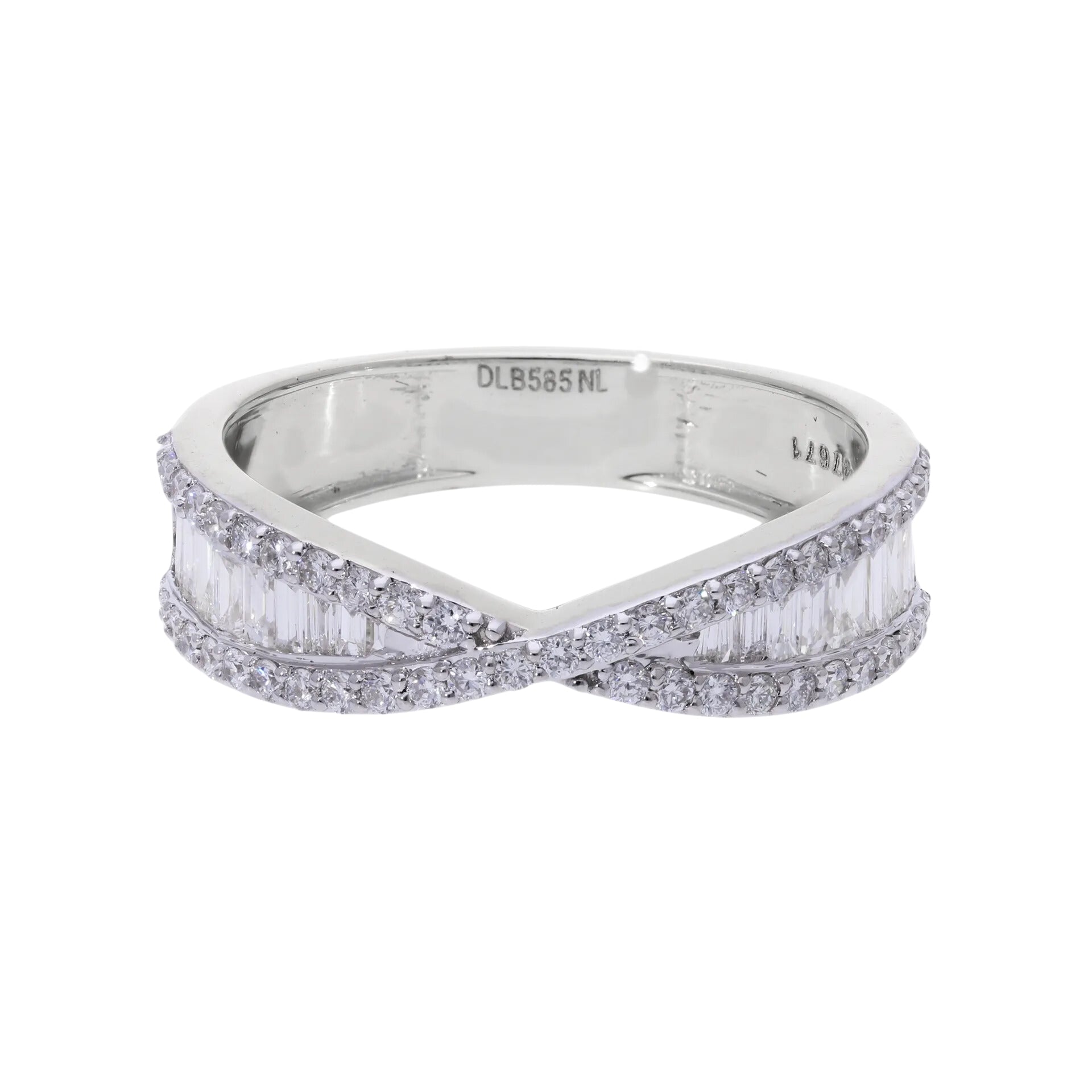 0.80 Ct Natural Baguette Diamond Infinity Ring - Helodia Jewelry